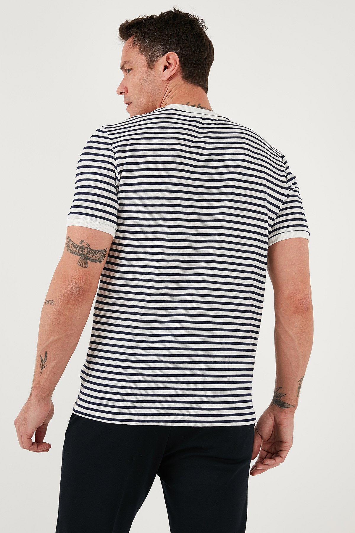 Buratti Pamuklu Çizgili Regular Fit Bisiklet Yaka Erkek T Shirt 5903005 İNDİGO