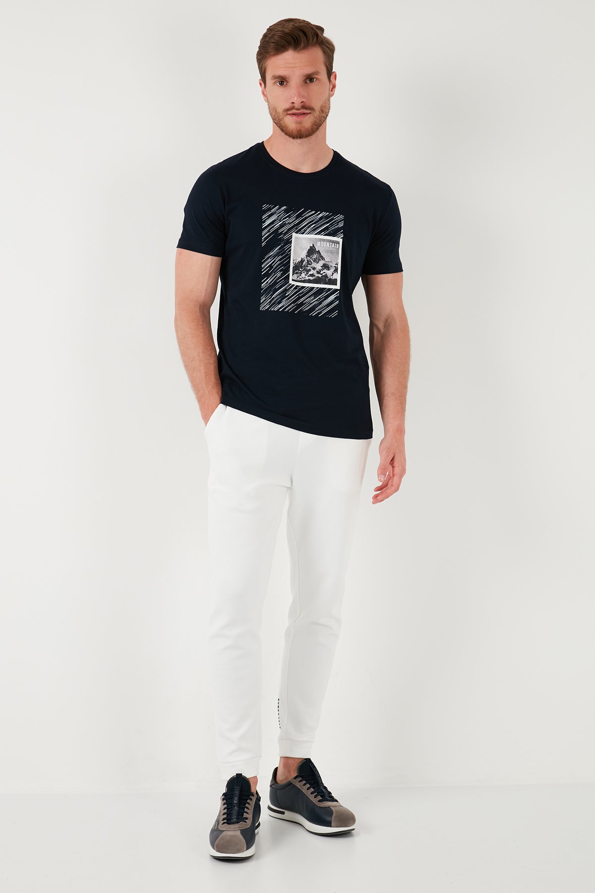 Buratti Pamuklu Slim Fit Bisiklet Yaka Erkek T Shirt 646R8320 LACİVERT