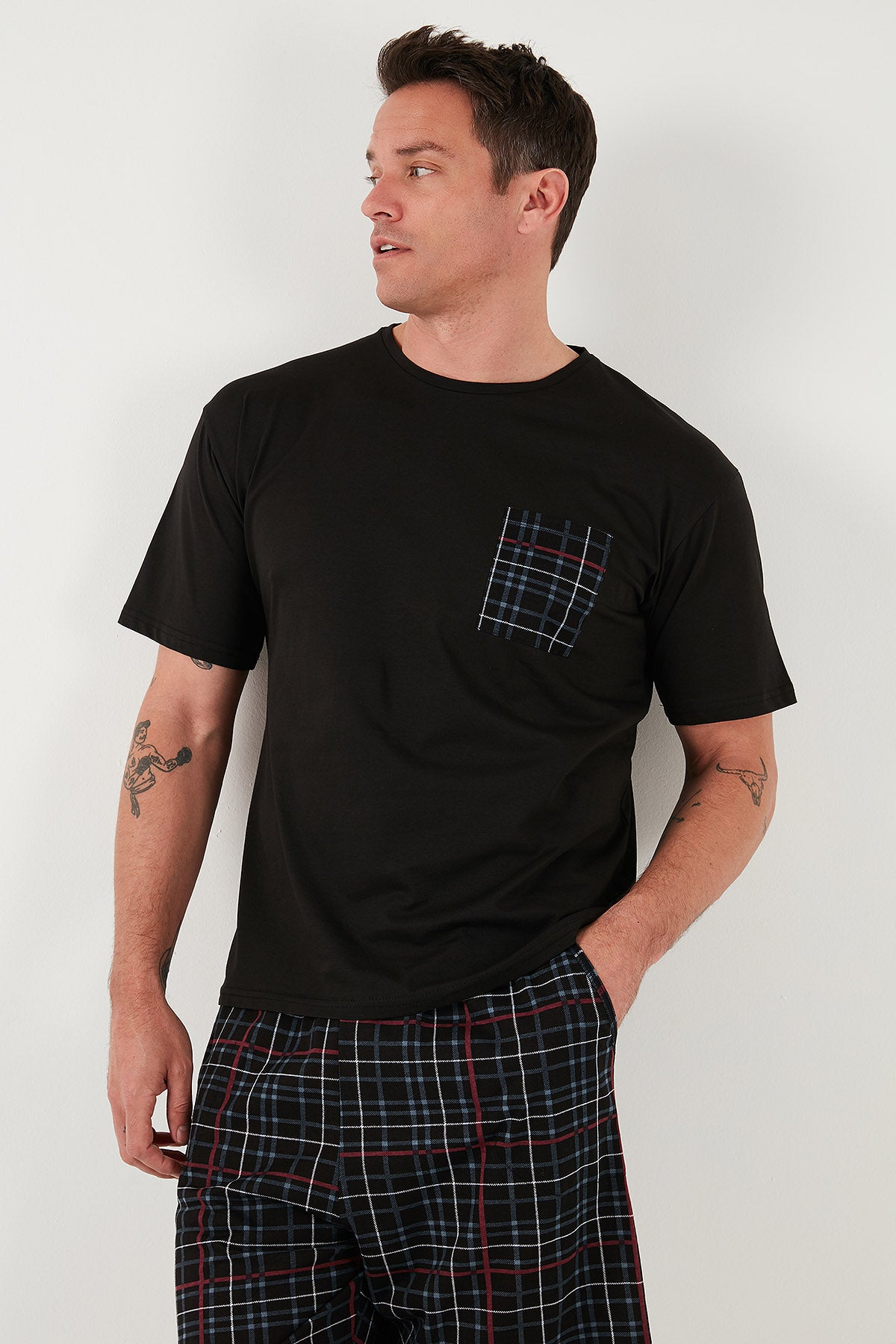 Buratti Kareli Regular Fit Pamuklu Bisiklet Yaka Kısa Kollu Şortlu Erkek Pijama Takımı 6572020 SİYAH