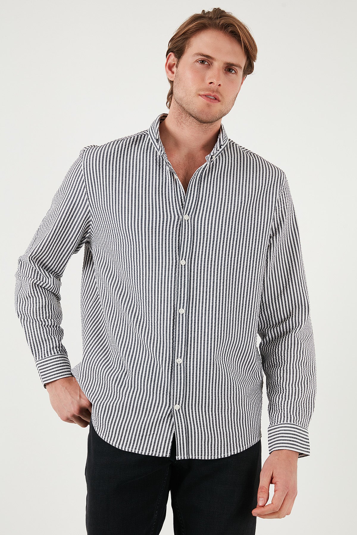 Buratti Pamuklu Çizgili Düğmeli Yaka Uzun Kollu Regular Fit Erkek Gömlek CF23S112237 LACİVERT-BEYAZ