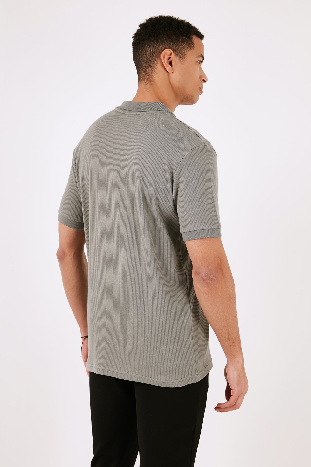 Buratti Pamuklu Regular Fit Yarım Fermuarlı 3'lü Paket Erkek Polo Yaka T Shirt 5902738S3 Siyah-Ekru-Açık Haki
