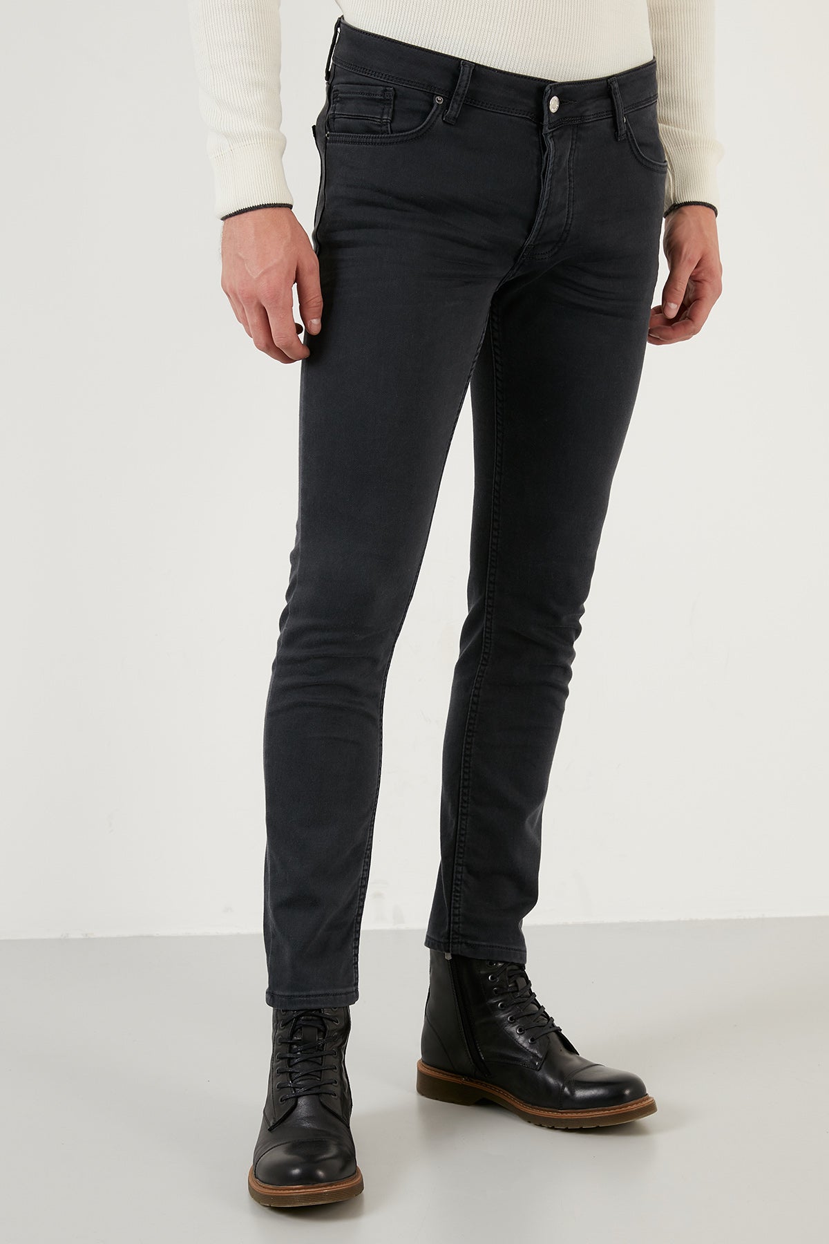 Buratti Pamuklu Normal Bel Slim Fit Dar Paça Jeans Erkek Kot Pantolon 1110D582NAPOLI ANTRASİT