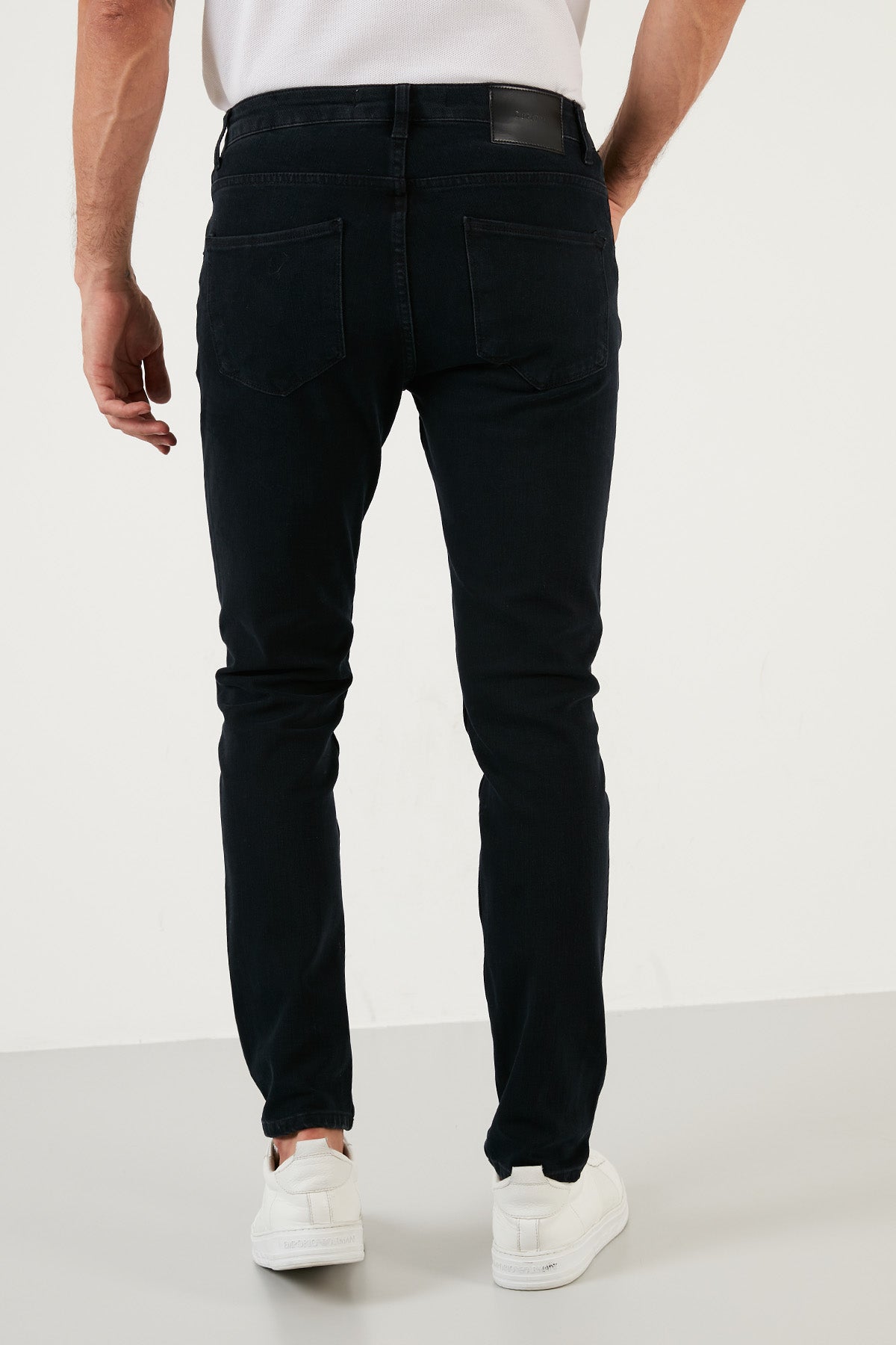 Buratti Pamuklu Normal Bel Slim Fit Dar Paça Jeans Erkek Kot Pantolon 1111M110NAPOLI KOYU LACIVERT