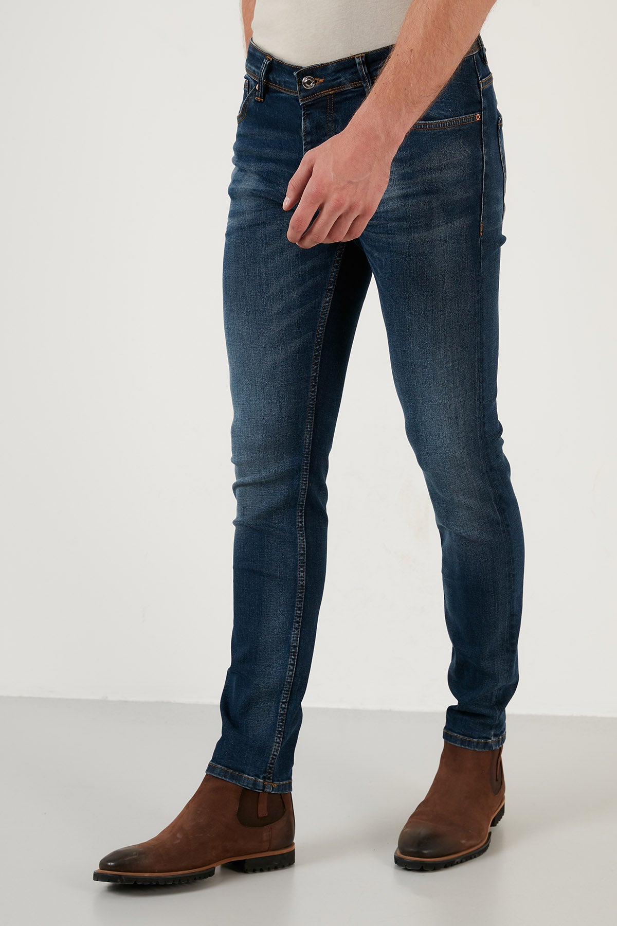 Buratti Pamuklu Normal Bel Slim Fit Dar Paça Jeans Erkek Kot Pantolon 1113M141NAPOLI KOYU MAVİ