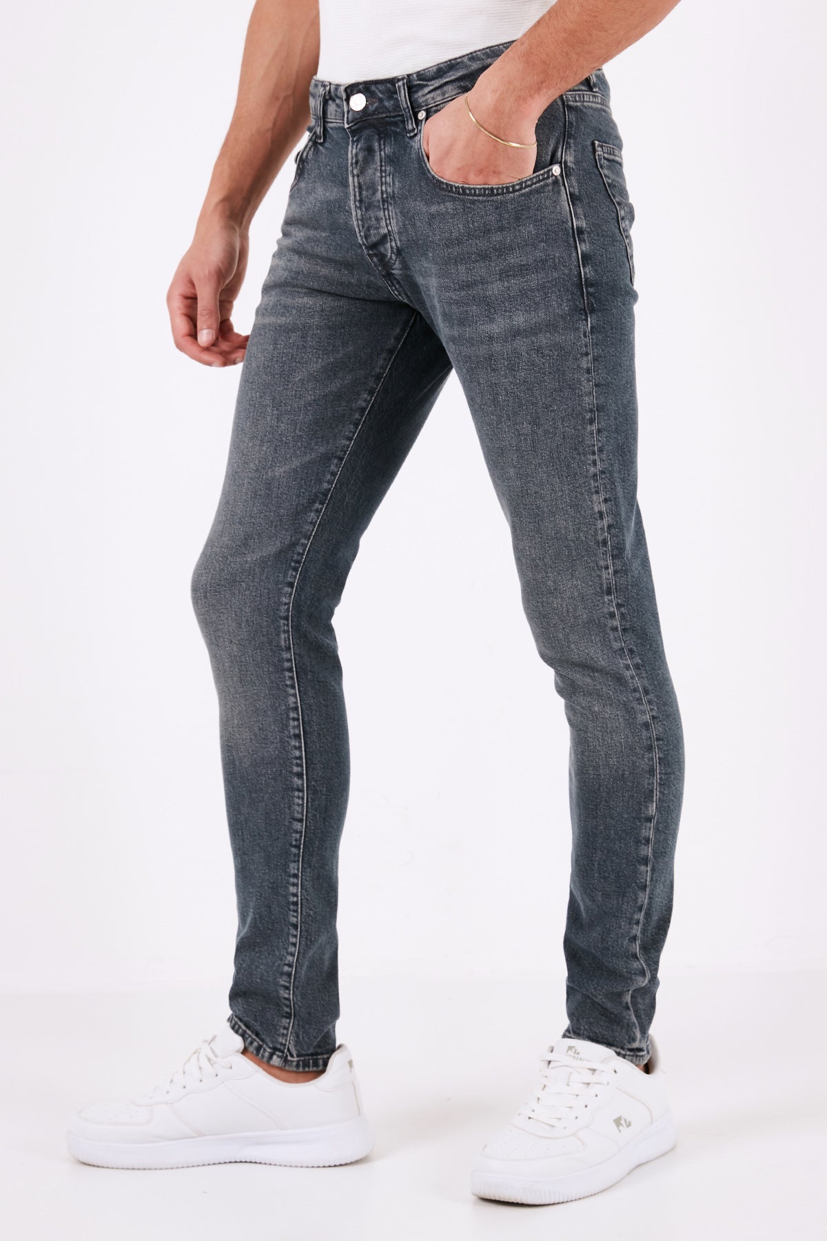 Buratti Pamuklu Normal Bel Slim Fit Dar Paça Jeans Erkek Kot Pantolon 1115J85NAPOLI MAVİ