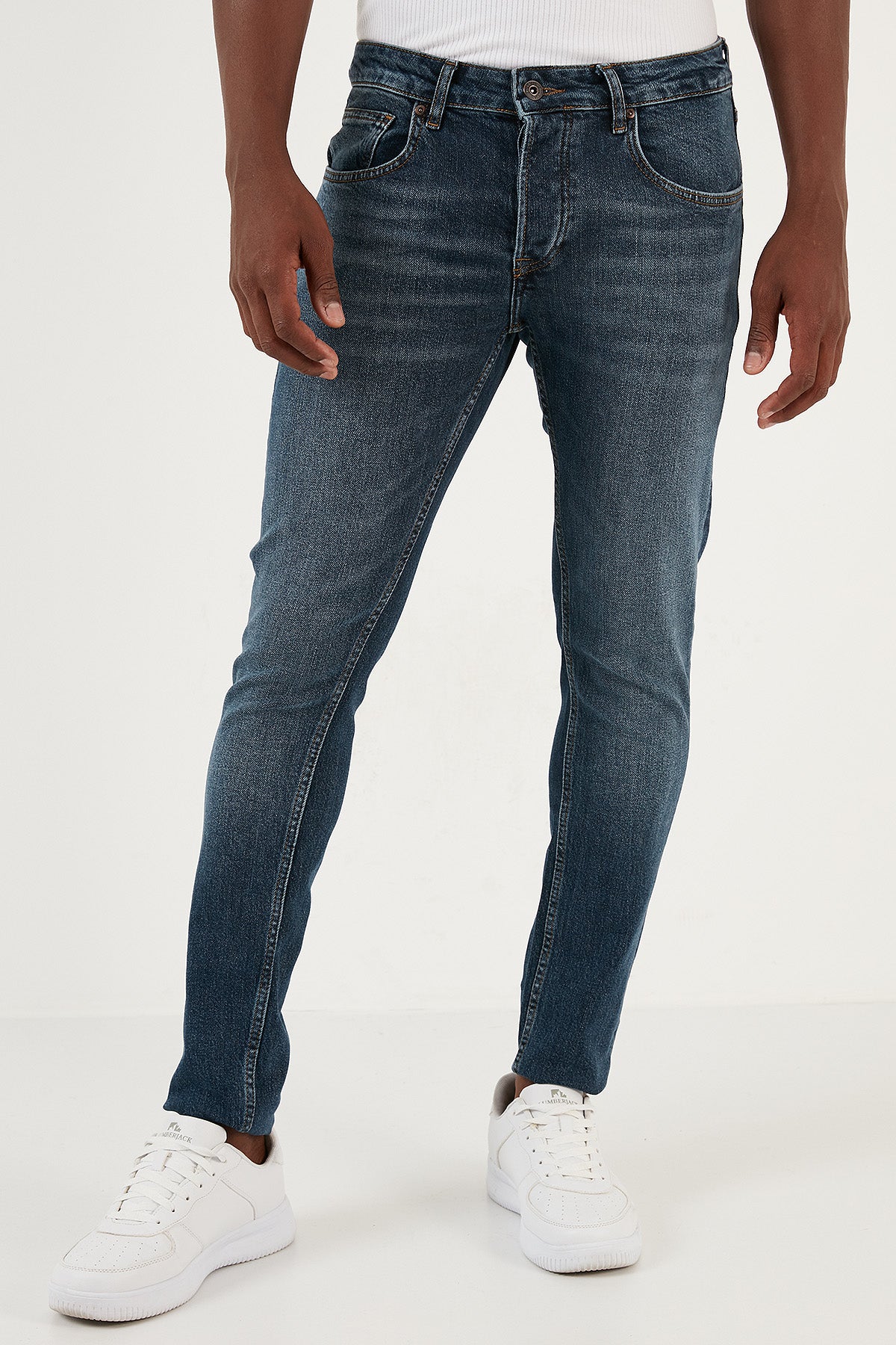 Buratti Streç Pamuklu Normal Bel Dar Paça Slim Fit Jeans Erkek Kot Pantolon 1116J34NAPOLI LACİVERT