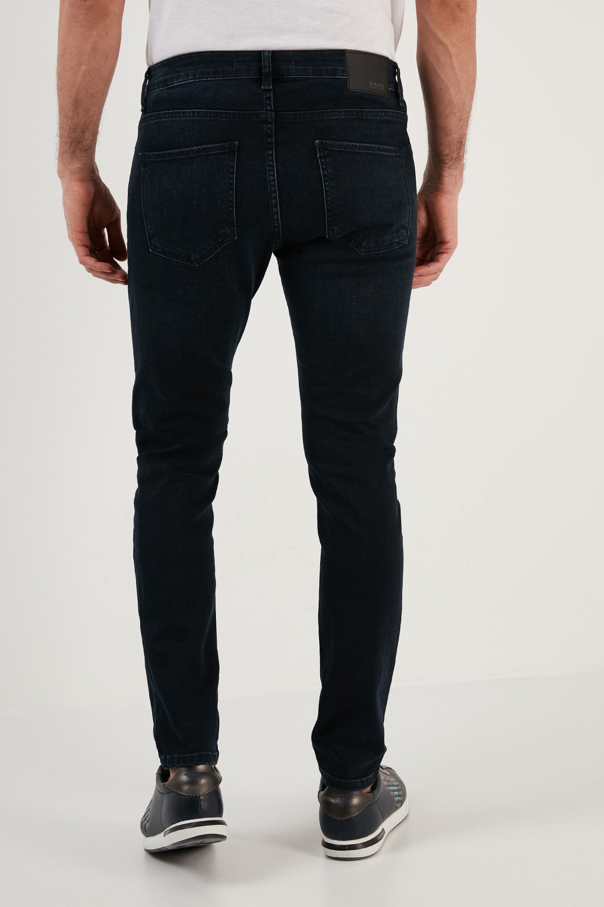 Buratti Pamuklu Normal Bel Slim Fit Dar Paça Jeans Erkek Kot Pantolon 1117M11NAPOLI KOYU LACIVERT