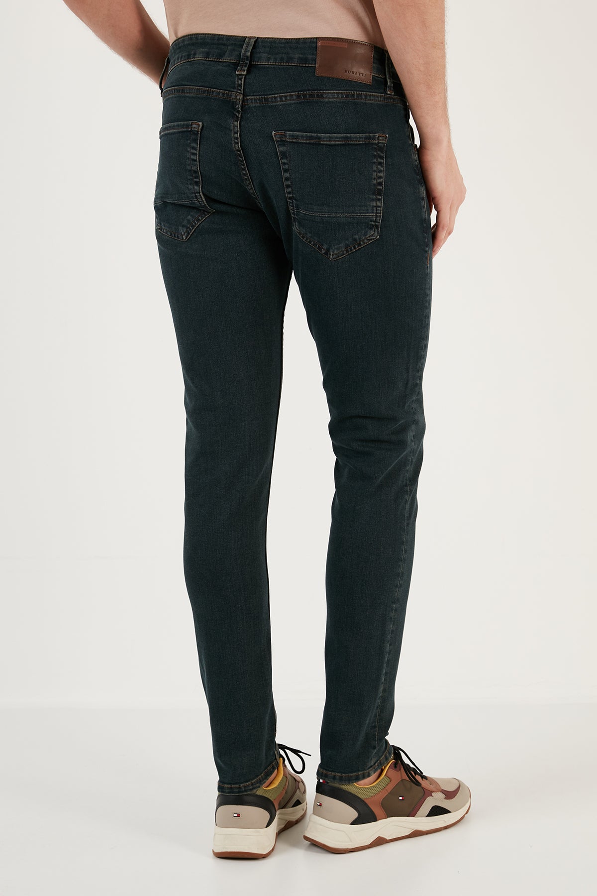 Buratti Pamuklu Normal Bel Slim Fit Dar Paça Jeans Erkek Kot Pantolon 1130J49NAPOLI LACİVERT