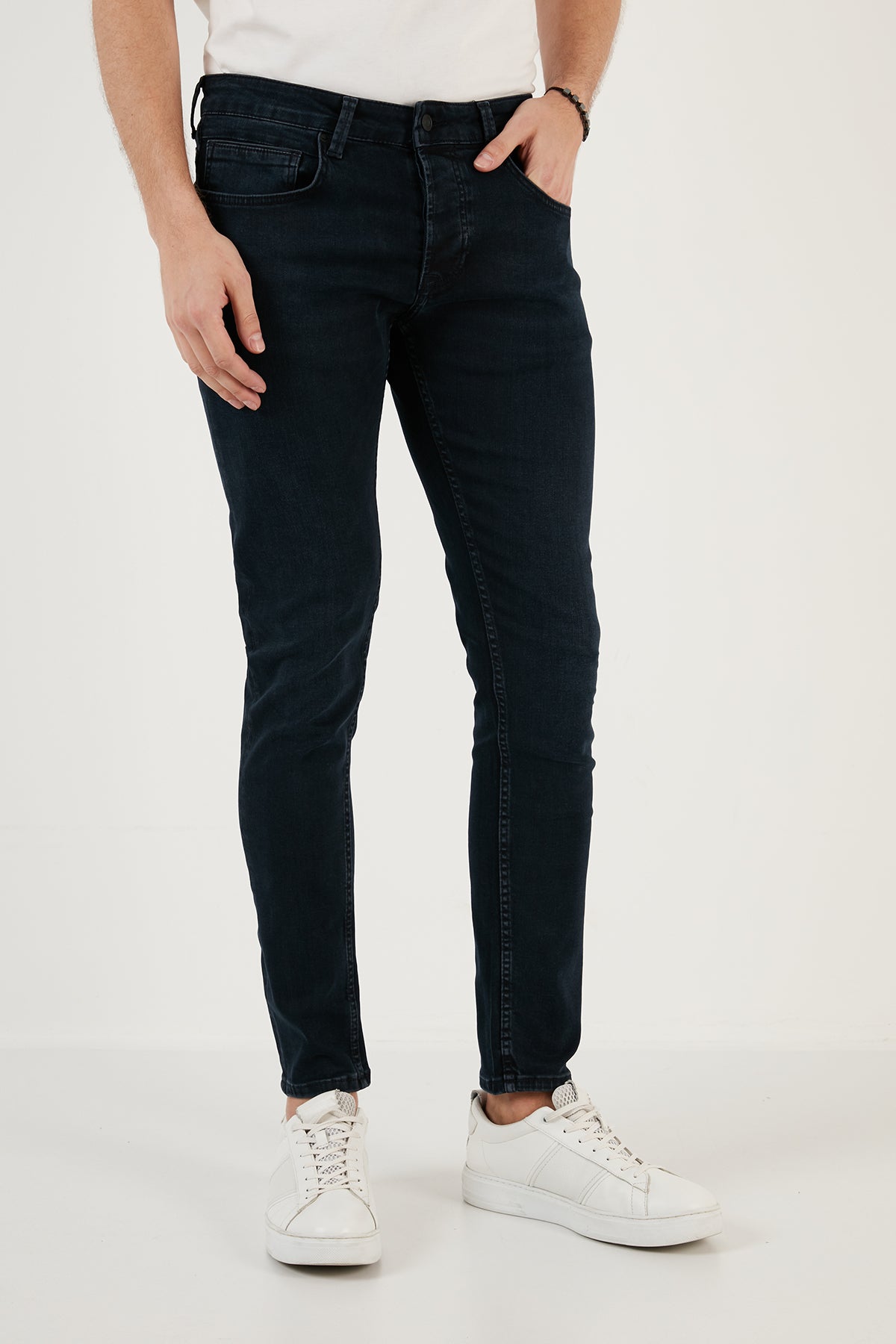 Buratti Pamuklu Normal Bel Slim Fit Dar Paça Jeans Erkek Kot Pantolon 1130J59NAPOLI LACİVERT