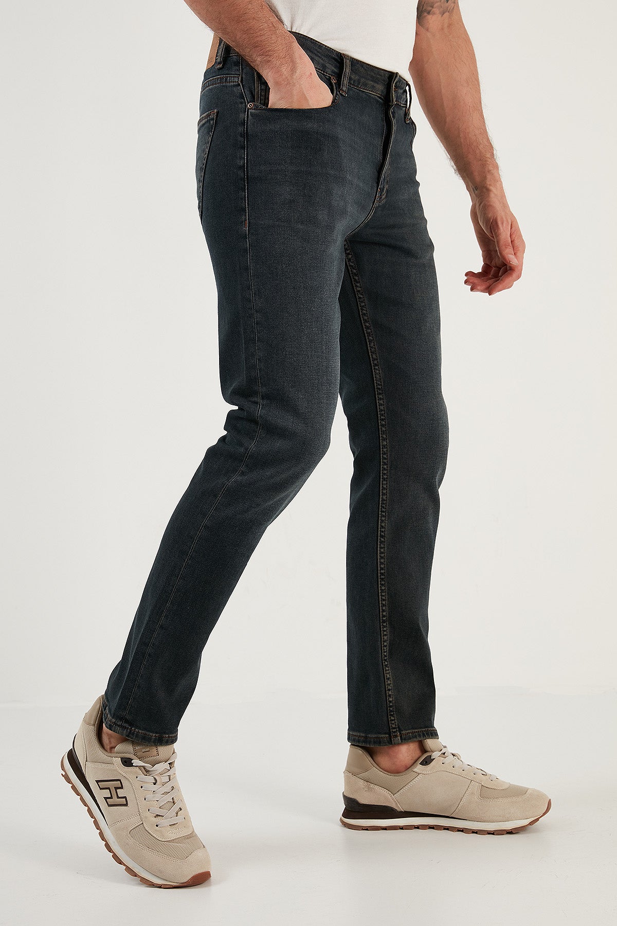 Buratti Pamuklu Normal Bel Regular Fit Boru Paça Jeans Erkek Kot Pantolon 2205M18PARMA LACİVERT