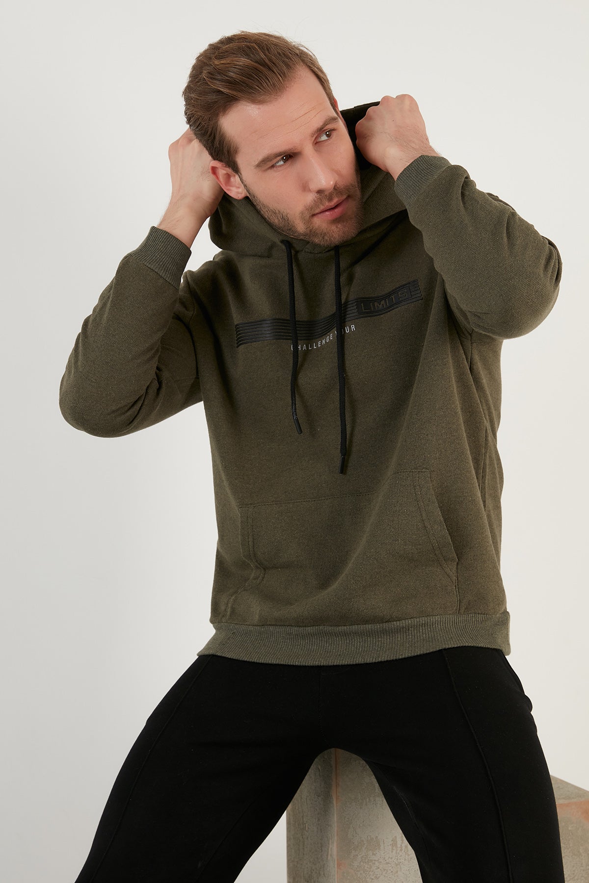 Buratti Slim Fit Baskılı Kapüşonlu Kanguru Cepli Pamuklu Erkek Sweat 5414014 HAKİ