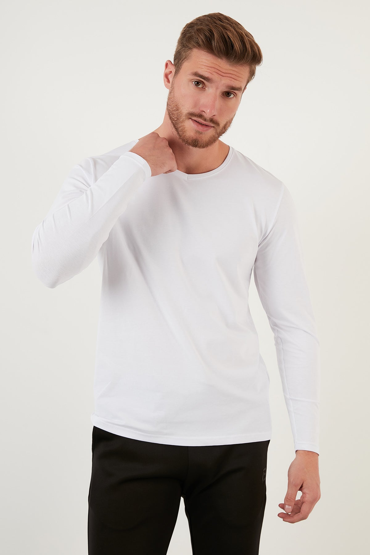 Buratti Pamuklu Bisiklet Yaka Slim Fit Basic Erkek Sweat 5905068 BEYAZ