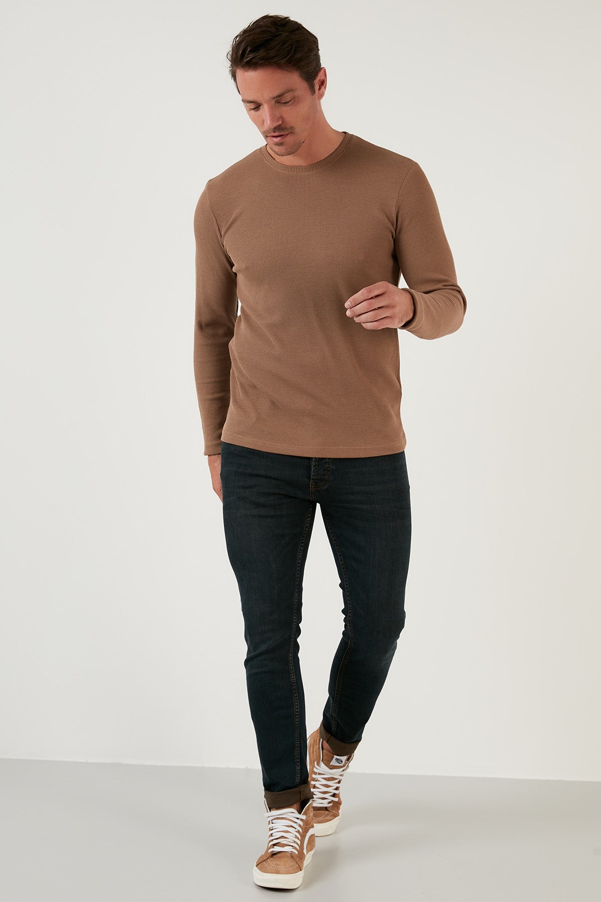 Buratti Pamuklu Bisiklet Yaka Slim Fit Basic Erkek Sweat 5905073 SAFARİ