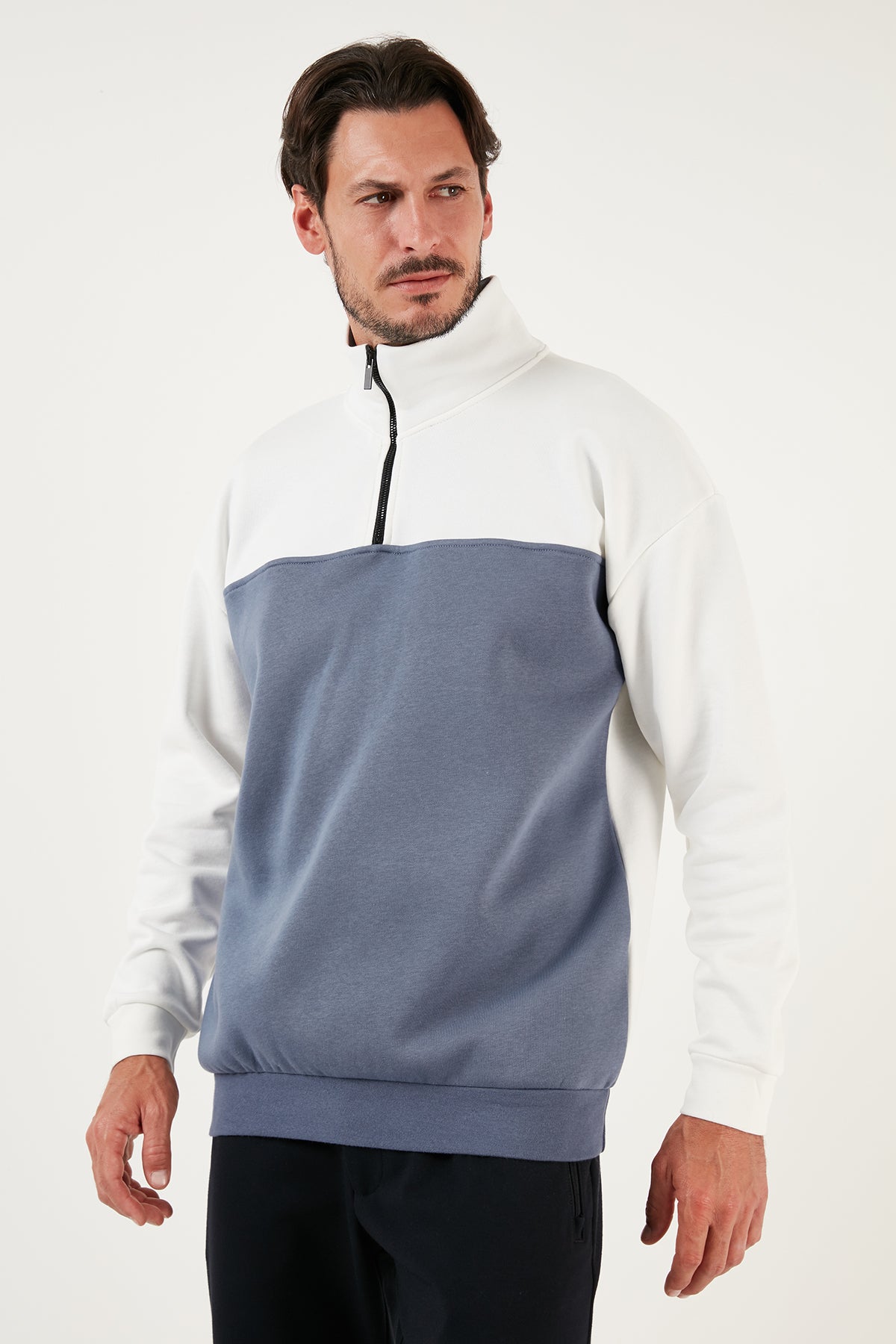 Buratti Regular Fit Fermuarlı Dik Yaka İçi Tüylü Yumuşak Şardonlu Kışlık Erkek Sweat 5905343 EKRU