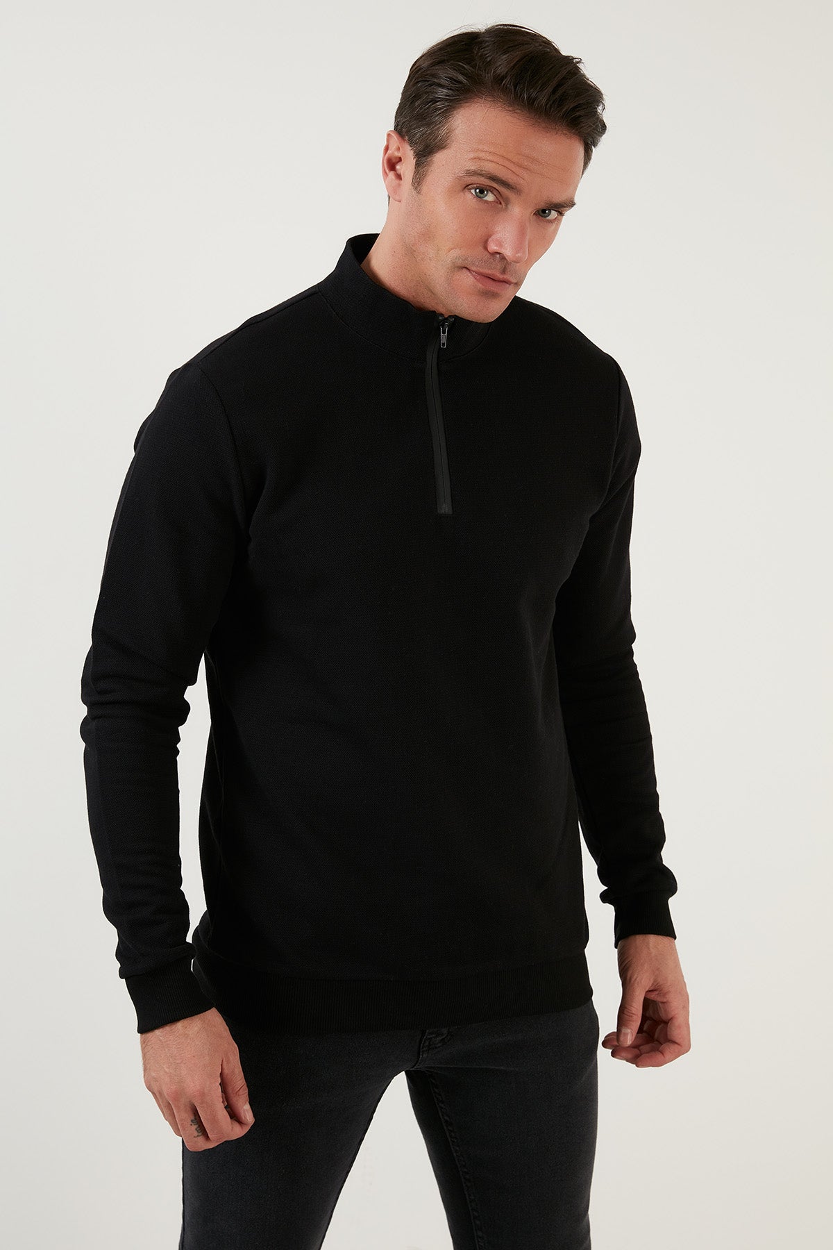 Buratti Pamuklu Slim Fit Yarım Fermuarlı Dik Yaka Erkek Sweat 5905400 SİYAH