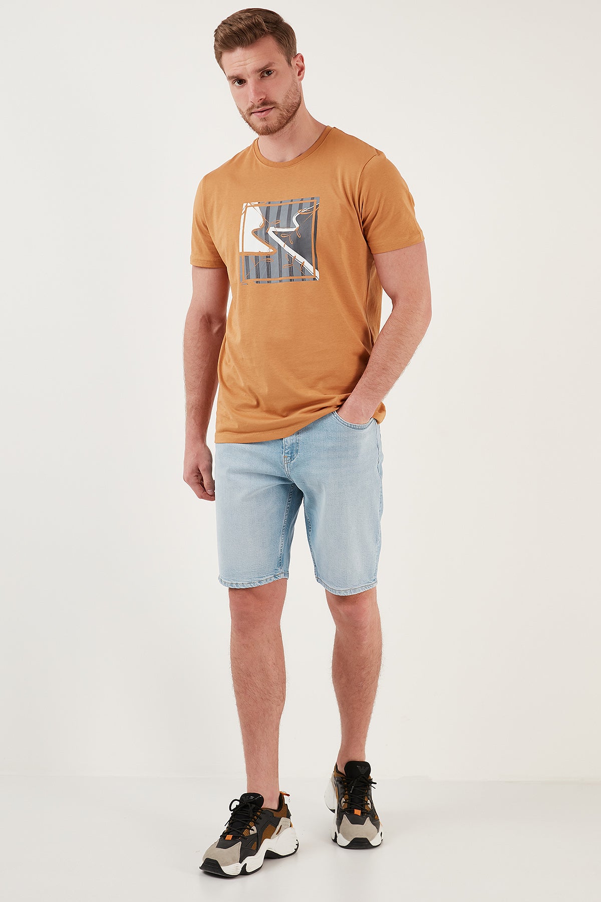 Buratti Pamuklu Normal Bel Slim Fit Kot Erkek Short 4501F031IBIZA AÇIK MAVİ