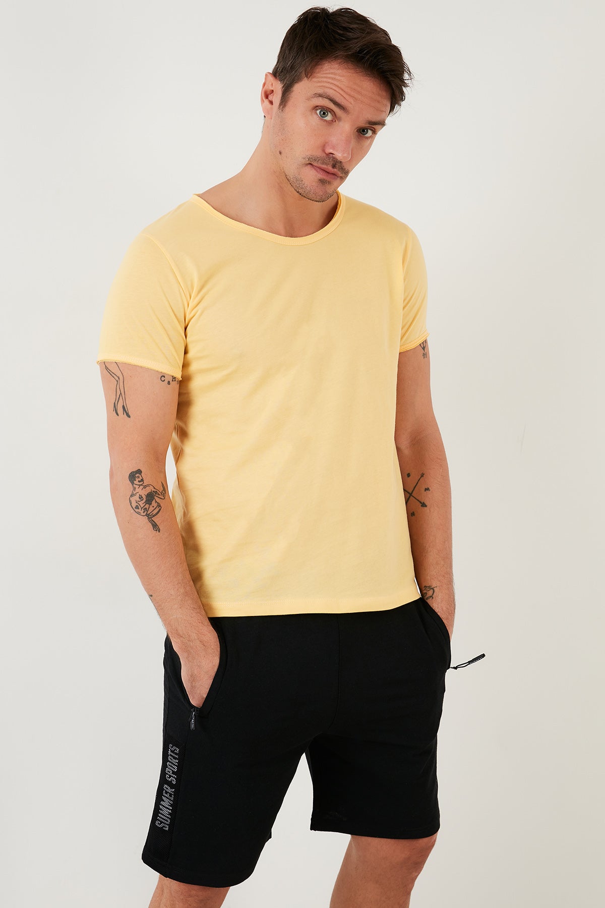 Buratti % 100 Pamuklu Bisiklet Yaka Basic Erkek T Shirt 5412008 SARI