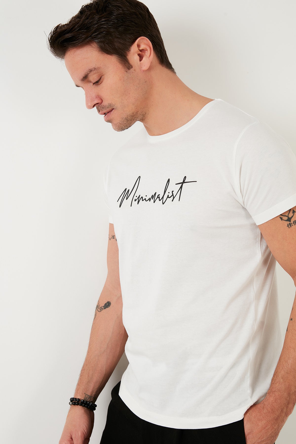 Buratti Baskılı % 100 Pamuk Bisiklet Yaka Slim Fit Erkek T Shirt 541ENJMINIMALIST EKRU