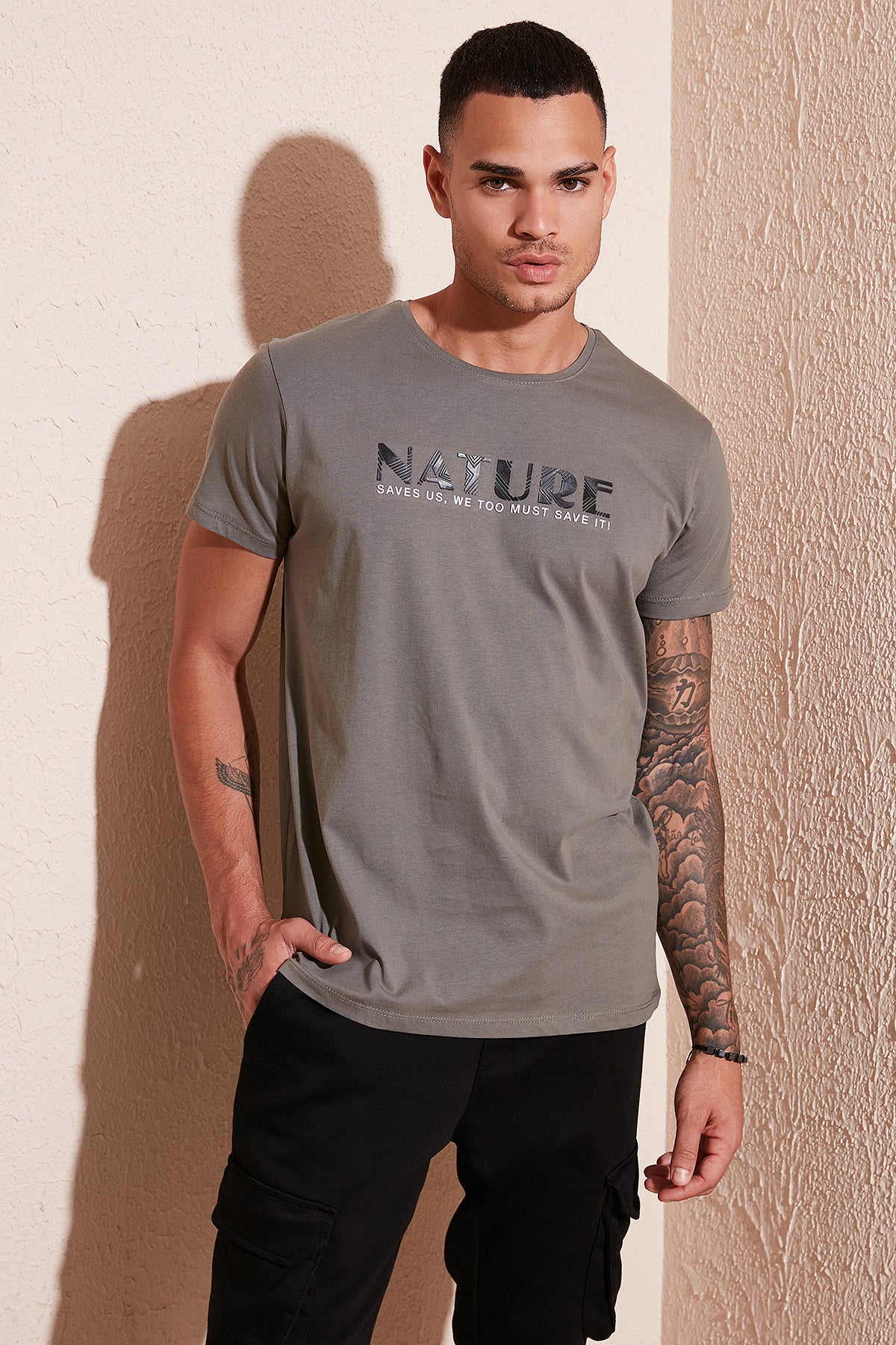 Buratti Yazı Baskılı Bisiklet Yaka % 100 Pamuk Slim Fit Erkek T Shirt 541NATURE AÇIK HAKİ