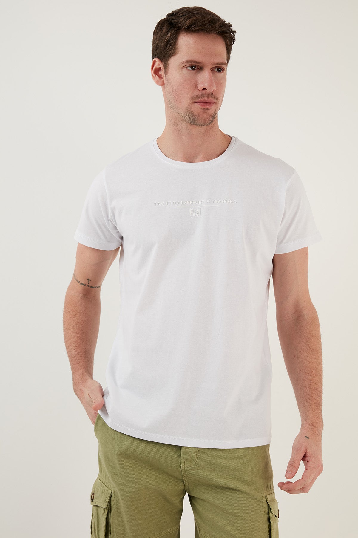 Buratti Yazı Baskılı Bisiklet Yaka % 100 Pamuk Slim Fit Basic Erkek T Shirt 541TACTICAL BEYAZ