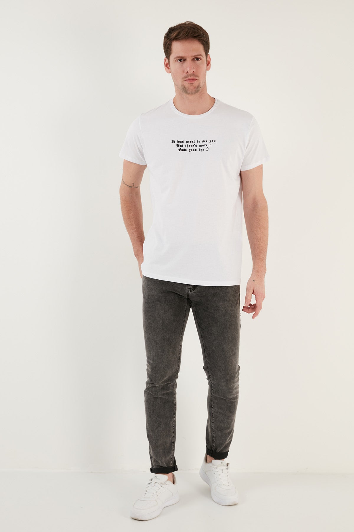 Buratti Yazı Baskılı Bisiklet Yaka % 100 Pamuk Slim Fit Erkek T Shirt 541THEMAS BEYAZ