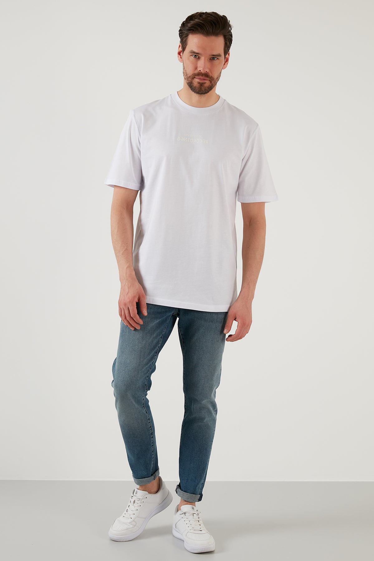 Buratti Sırt Baskılı Oversize Bisiklet Yaka % 100 Pamuk Erkek T Shirt 5727407 BEYAZ