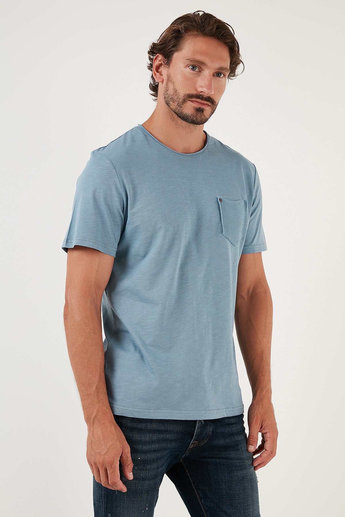 Buratti % 100 Pamuklu Slim Fit Bisiklet Yaka Cepli Erkek T Shirt 5902000 AÇIK MAVİ