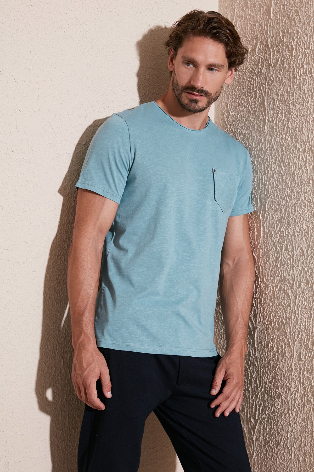 Buratti % 100 Pamuklu Slim Fit Bisiklet Yaka Cepli Erkek T Shirt 5902000 ORTA MAVİ