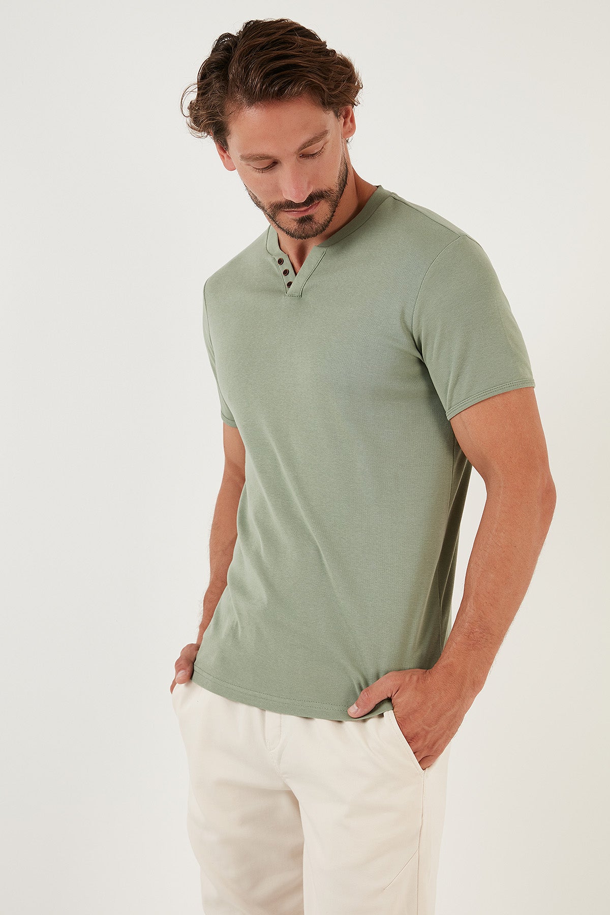 Buratti % 100 Pamuklu V Yaka Slim Fit Erkek T Shirt 5902122 ELMA YEŞİLİ