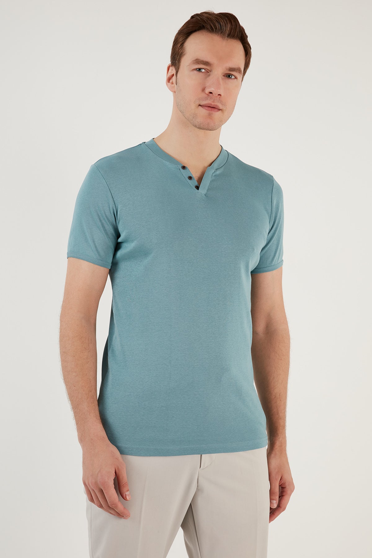 Buratti % 100 Pamuklu V Yaka Slim Fit Erkek T Shirt 5902122 AÇIK MAVİ