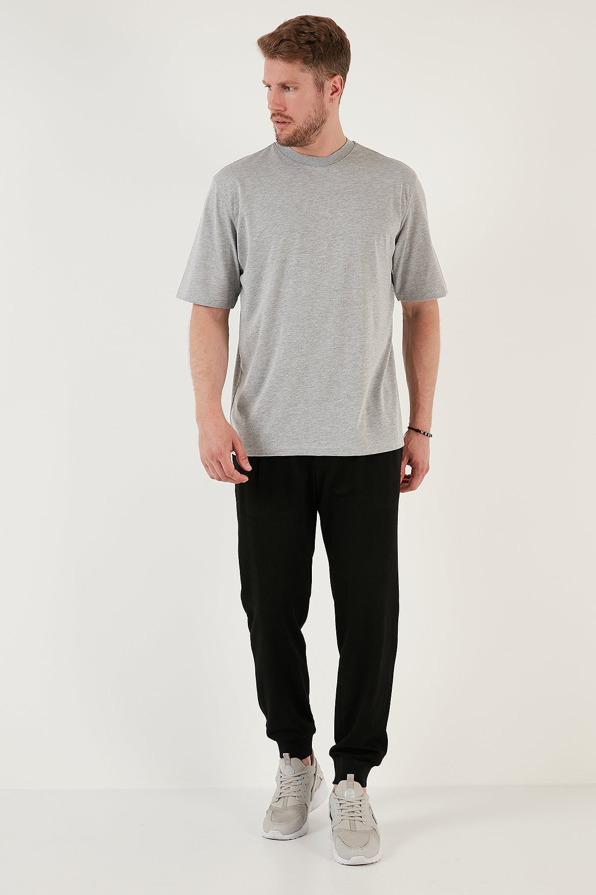 Buratti Pamuklu Oversize Bisiklet Yaka Basic Erkek T Shirt 5902365 GRİ MELANJ