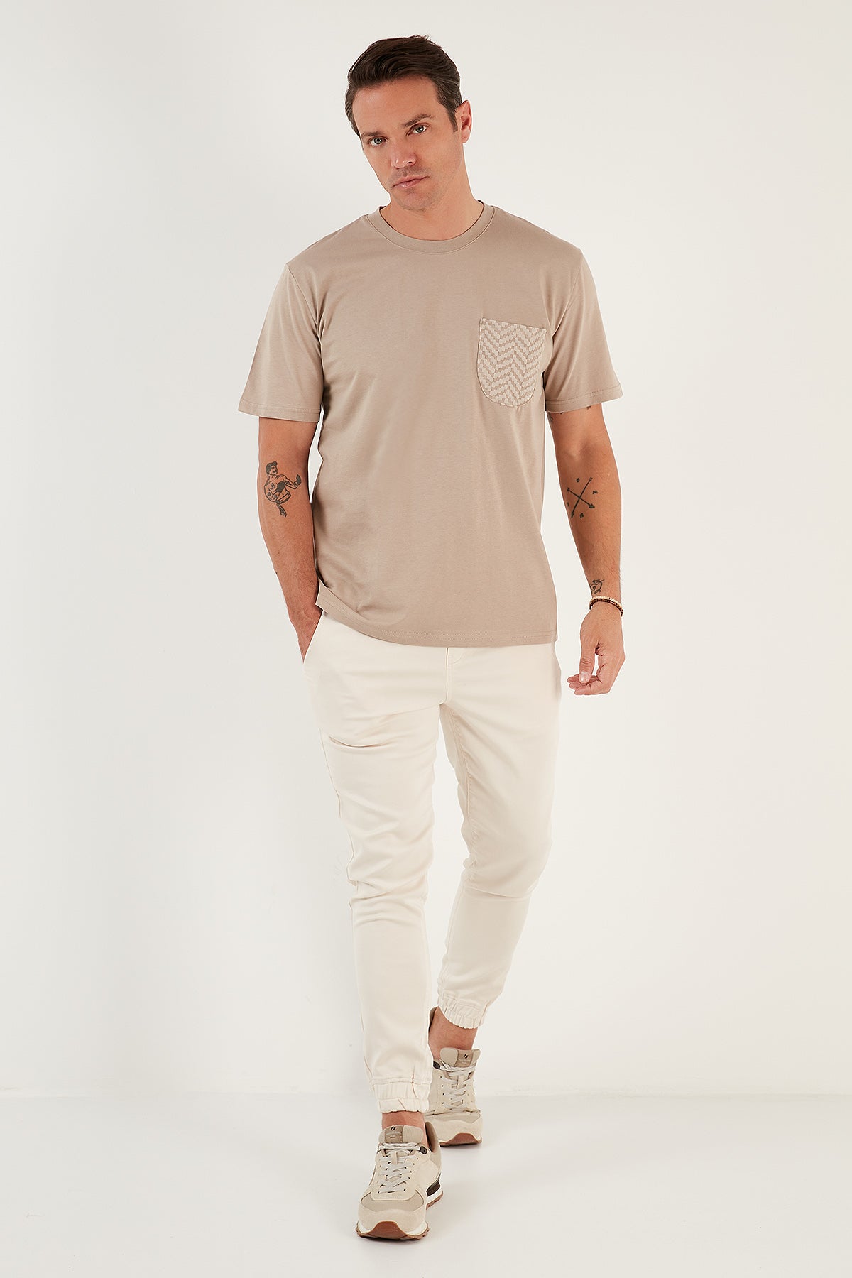 Buratti % 100 Pamuk Relaxed Fit Tek Cepli Bisiklet Yaka Erkek T Shirt 5902505 VİZON