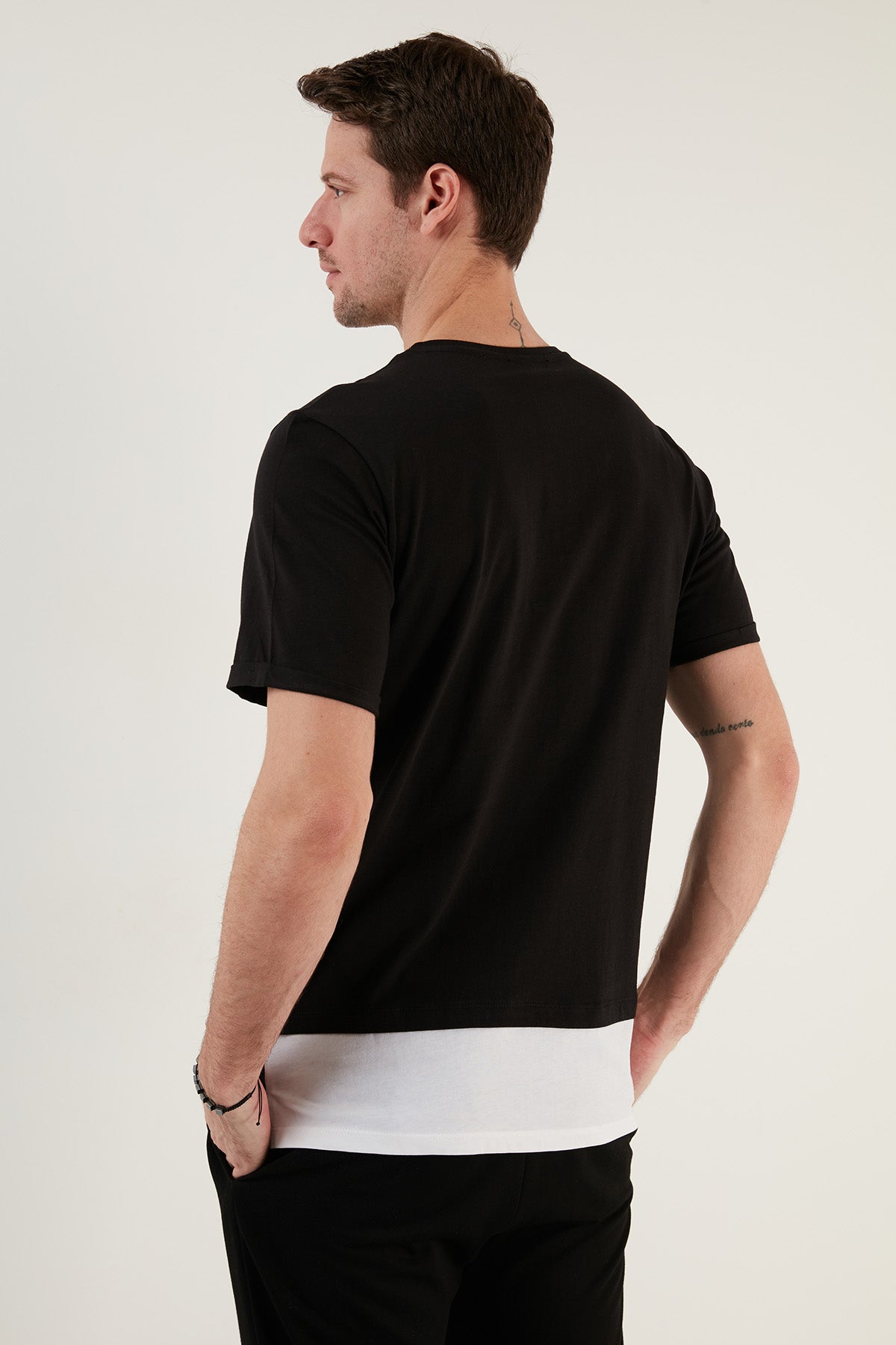 Buratti % 100 Pamuk Regular Fit Bisiklet Yaka Erkek T Shirt 5902515 SİYAH