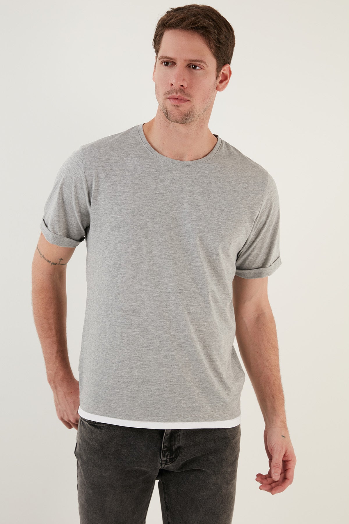 Buratti % 100 Pamuk Regular Fit Bisiklet Yaka Erkek T Shirt 5902515 GRİ MELANJ