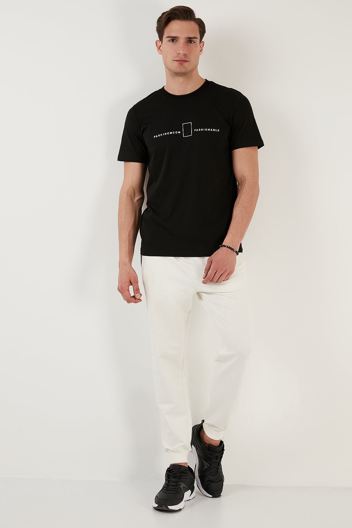 Buratti % 100 Pamuk Regular Fit Bisiklet Yaka Erkek T Shirt 5902620 SİYAH