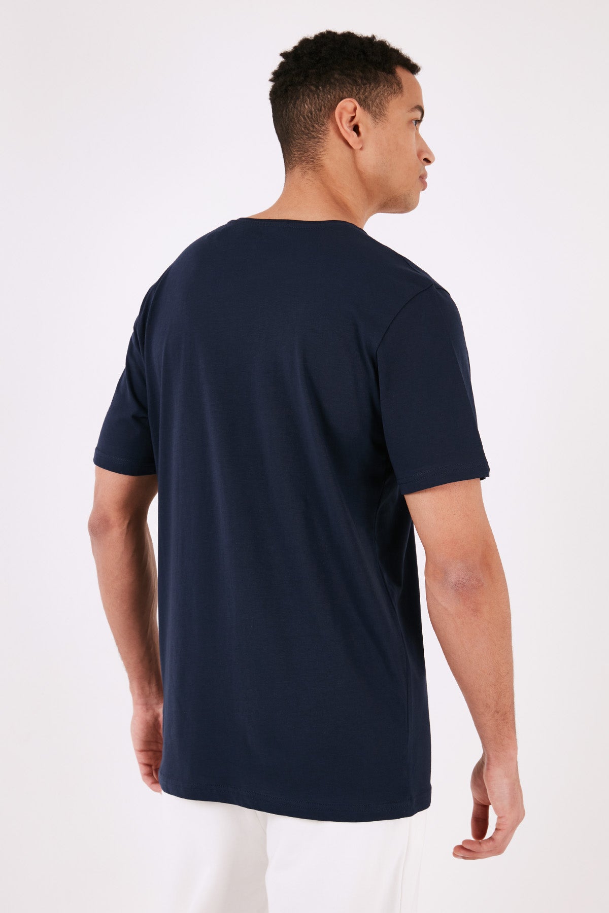 Buratti % 100 Pamuk Bisiklet Yaka Regular Fit Erkek T Shirt 5902757 İNDİGO